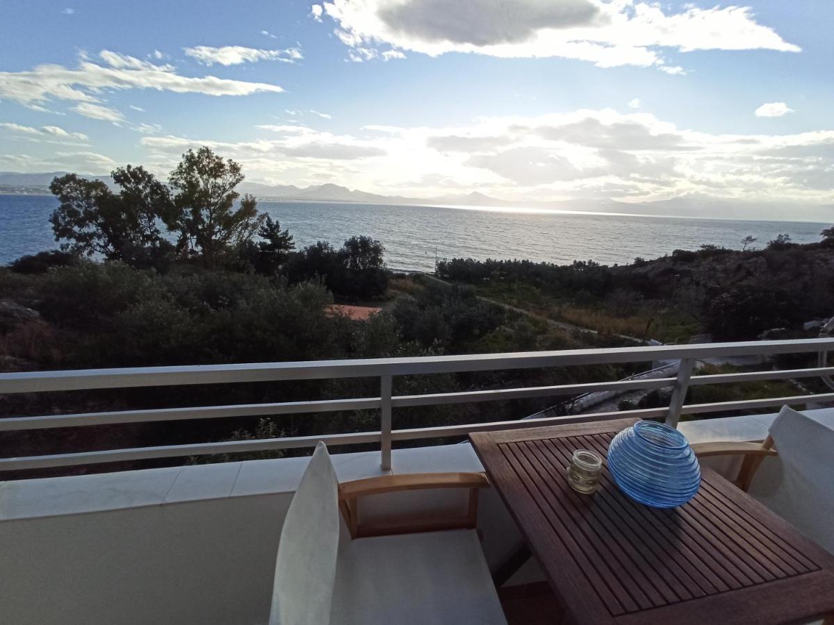 Atlas By Sea Apartment Loutraki  Exterior photo
