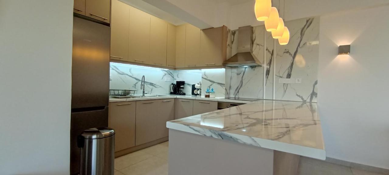 Atlas By Sea Apartment Loutraki  Exterior photo