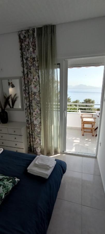 Atlas By Sea Apartment Loutraki  Exterior photo