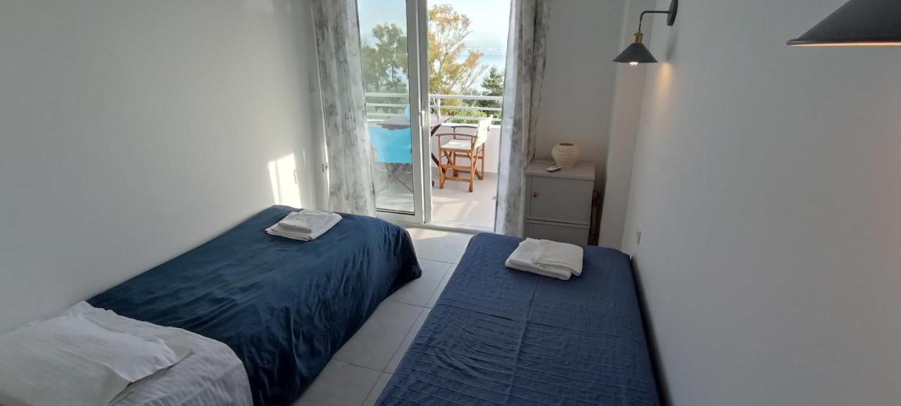 Atlas By Sea Apartment Loutraki  Exterior photo